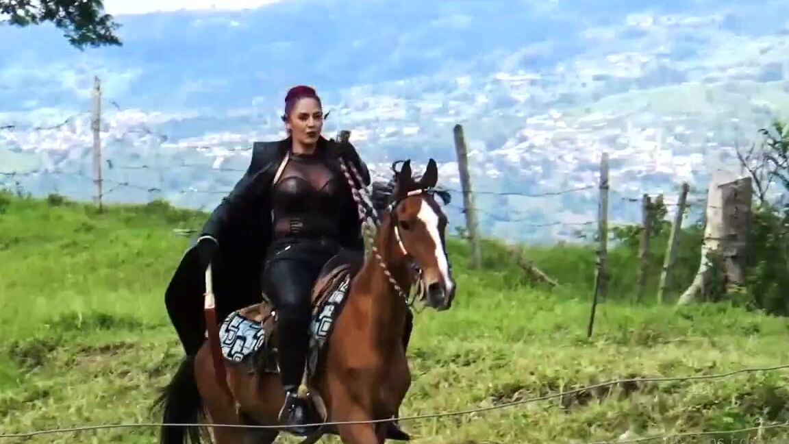 Ghrfan Onlyfans After Whi99Ng Her Slave In Her Latest Elh Clip The Cruel Leather Warden Wants To Enjoy