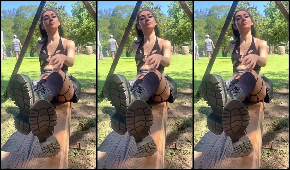 Goddess Kinkerbell Aka Kinkerbellx Onlyfans You Are So Lucky To Be Allowed To Follow Me Around And Serve My Dirty Festival 8