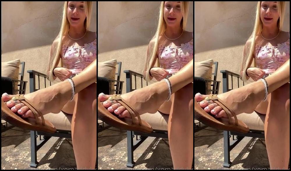 Goddess Kaylee Aka Xomaddykxo Onlyfans Tried On All My Rainbow Sandals And Tested The Dangle Of Each Shoe Which Ones Are Your Fav And Whip