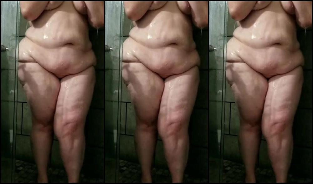 Laurabee Cleaning Up After A Fun Night