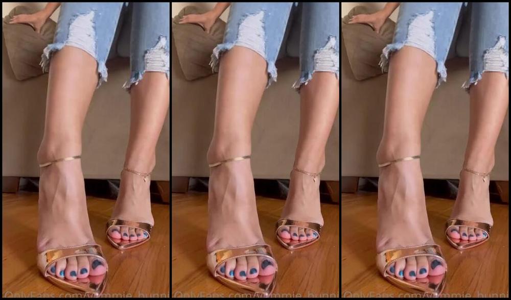 Yummie Bunnie Onlyfans Shoe Play Heel Dangle I Wasn T Sure About Posting This Because At One Point You Can Hear My Dog