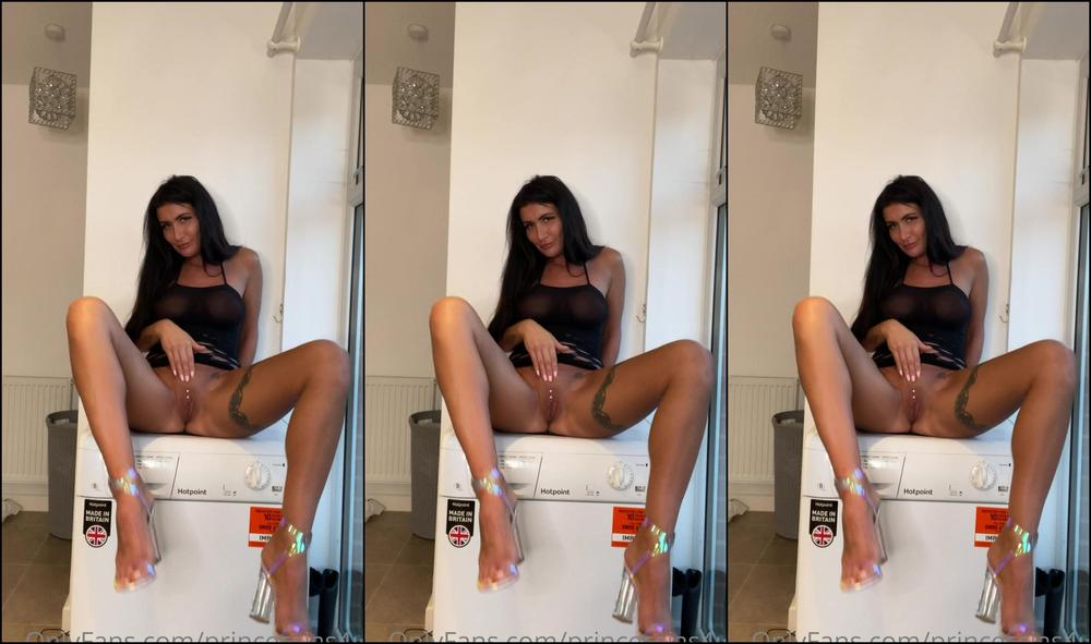 Princessjas Ux I Got Home From Work Was Horny