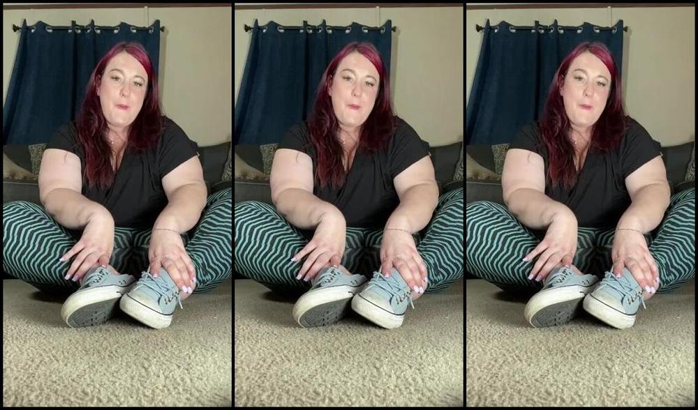 Bootyful Goddess Nicknamed Bootyfulgoddess Findom 05 02 2023 Onlyfans Video Smell My Converses 6Cb