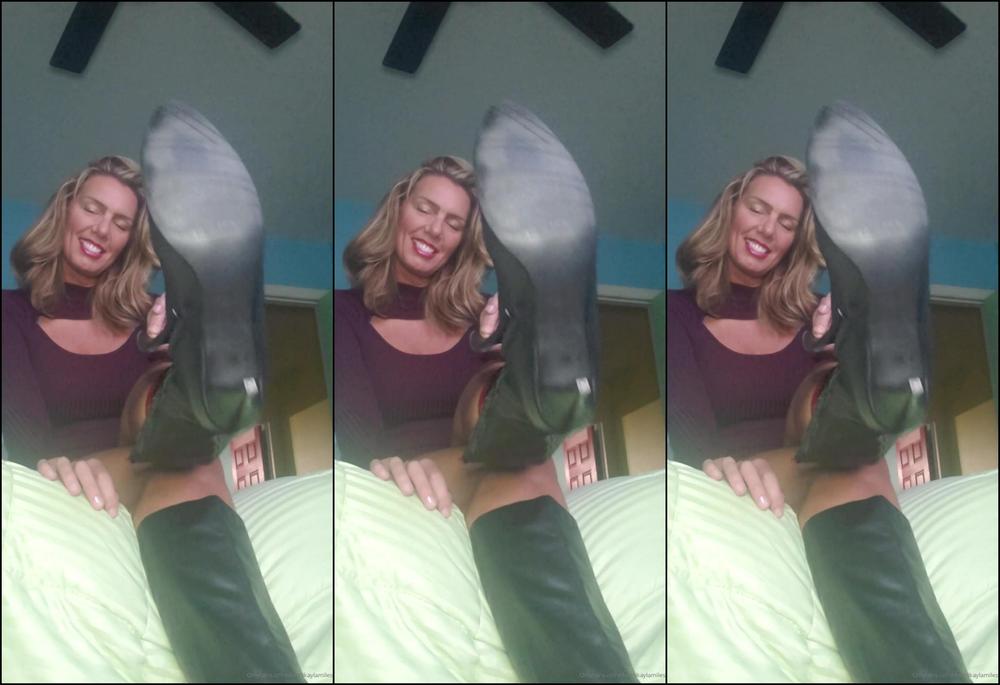 Themikaylamiles Boot Sock Sole Joi Cum Myfeet Worship Pov Smellmyfeet Foot Smelling Cumonmysole