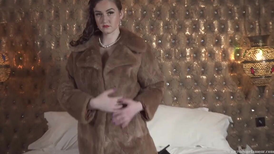 Vivienne L Amour Aka Vlproductionsuk Onlyfans Ooh Bet You Wish You Could Stroke