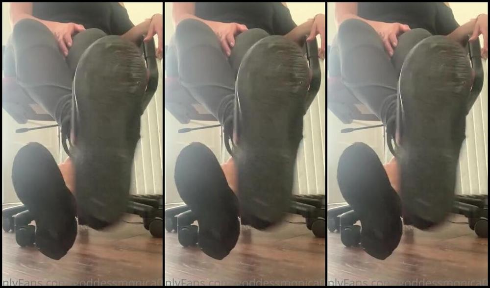 Goddessmonica00W Onlyfans Flat Dangle Joi Per Your Requestp