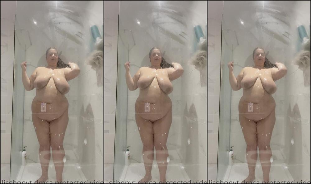 Alissbonyt Haven T Let You Watch Me Shower In A While Don T Mind The Oil Mask I Had In My Hair B