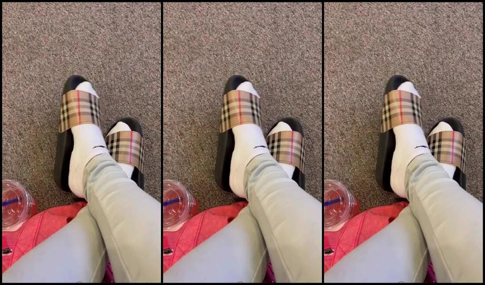 Queenjodiieetoes Aka Prettyfeetonly1800 Onlyfans The Airport Imagine How Many Stares