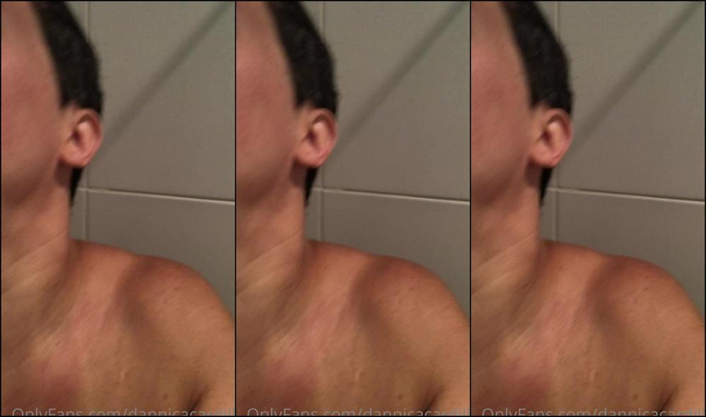 Dannicacardillo 2677489543 11 12 2022 Banho