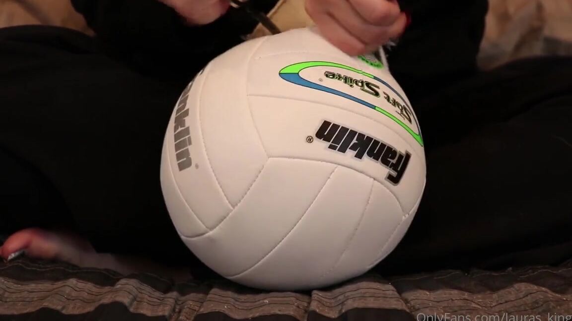Lalalaura Nicknamed Lauras Kingdom 10 28 2022 Onlyfans Video Lauras Volleyball Destruction Laura Long Toenails And A Volleyball Ripped To Shreds