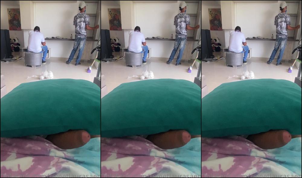 Sweetlaurasaenz A Few Minutes Ago I Couldn T Bear The Urge To Mast