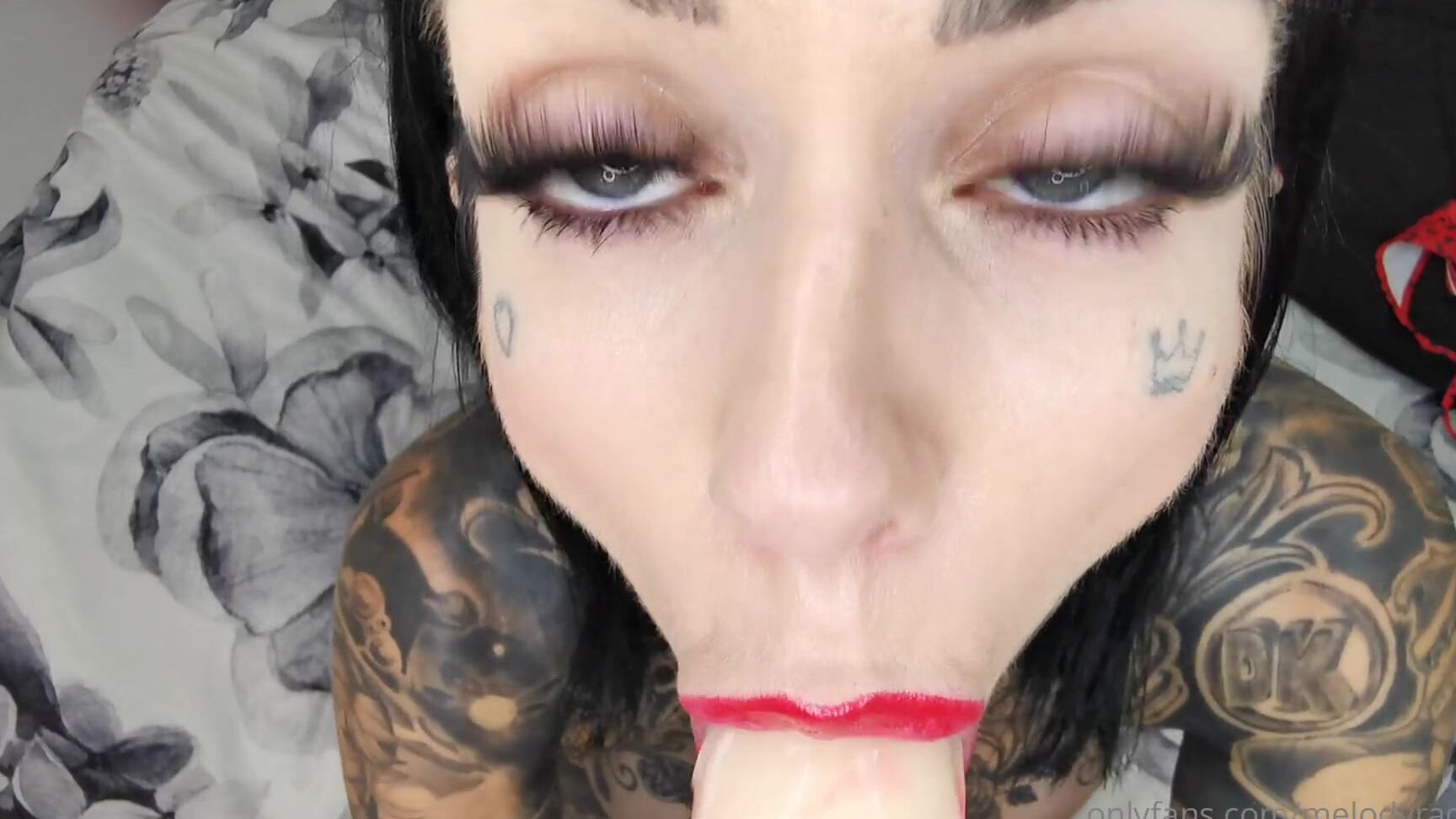 Melodyradford Big Beautiful Blue Eyed Blowjob Pov Up Close You Look Into My Big Beautiful Blue Eyes And