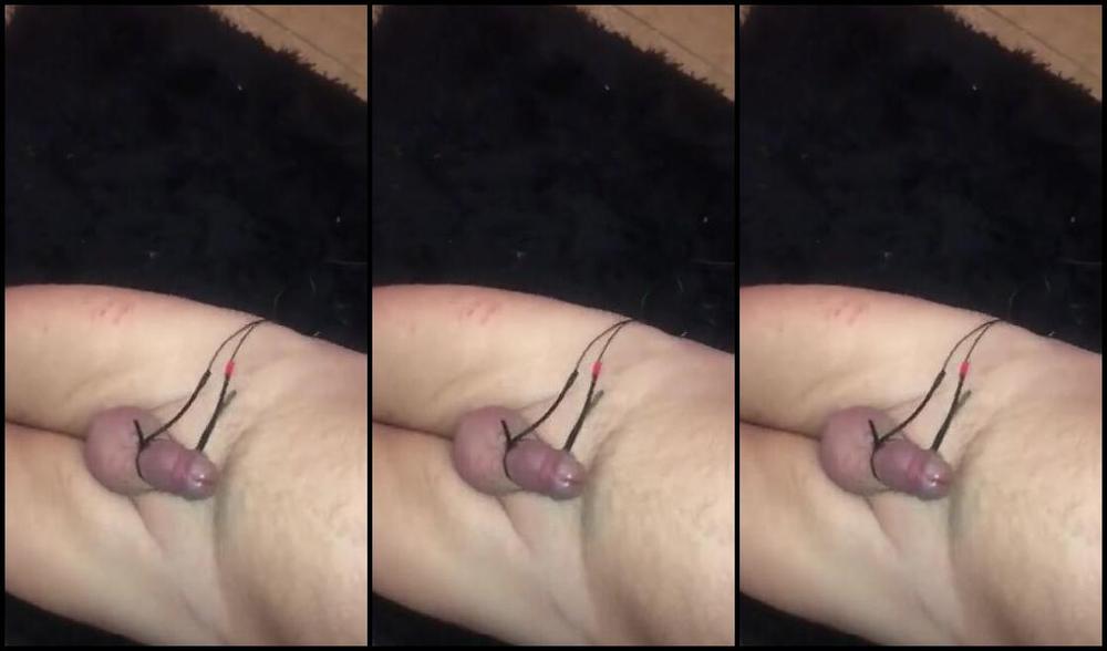 Ladydarkangeluk Onlyfans Wriggling Around Like A Right Worm Attached To Some Electrics Electrics Manbits Sissy Sub Video