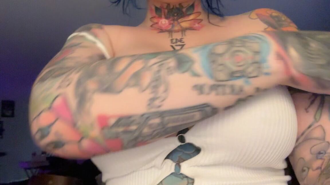 Ihatelaika 3205445301 02 16 2024 Do You Like Like Watching Me Spit All Over And Play With My Huge Tits