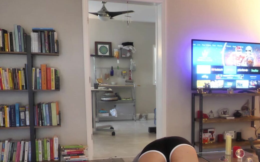 Katee Owen Pre Superbowl Workout Only