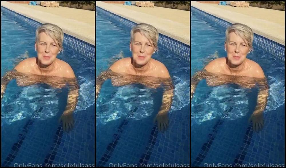 Solefulsassy Onlyfans More Fun In The Sun You Definitely Need To Join Me In The Pool