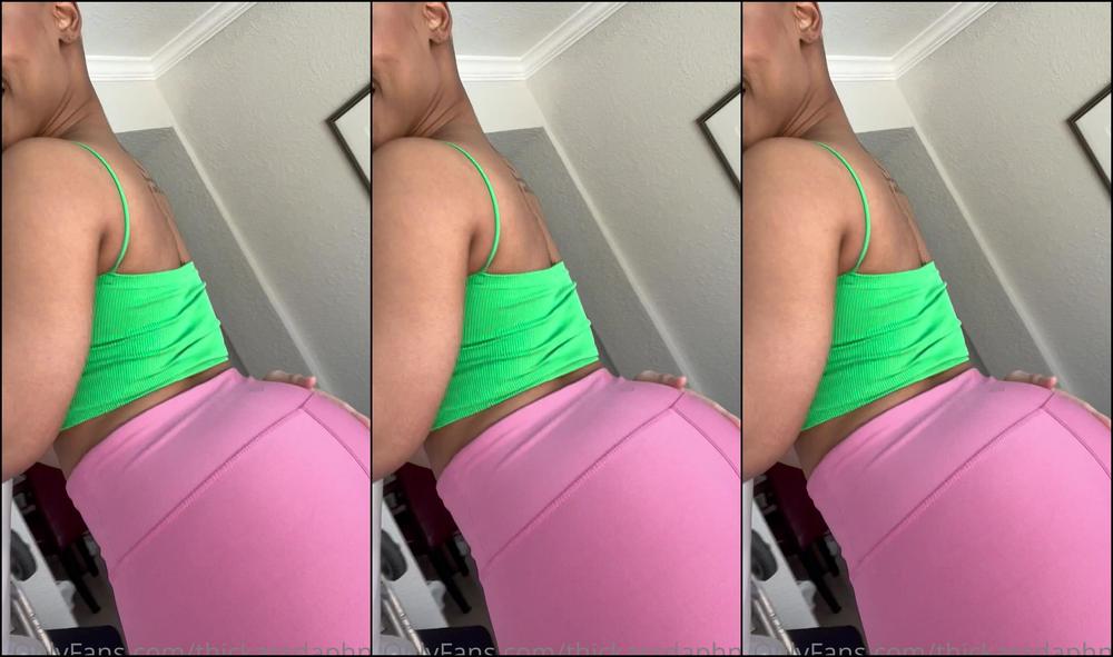 Daphne Thickass Onlyfans 66