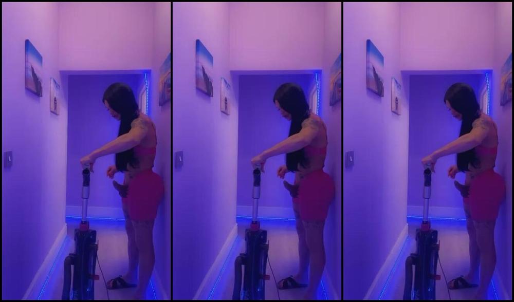 Magalylilith 3636353350 01 10 2025 Cleaning The House With Ahard Dick