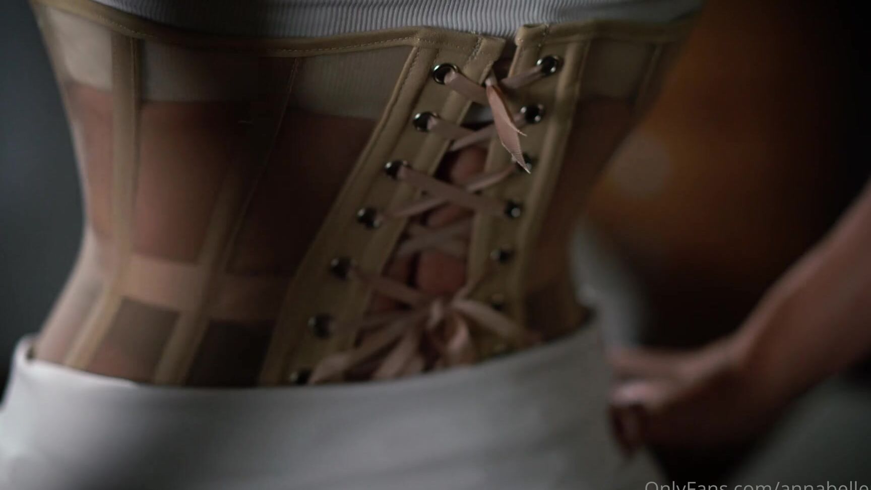 Annabellement Why You Never Should Over Tighten A Corset With A Ratchet Strap Buckle Hello Everyone I