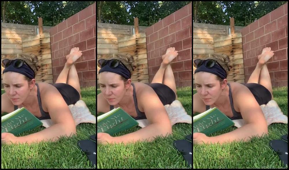 Nina Aka Fityoginina Onlyfans Who S Read This Book Hold Me Tight By Sue Johnson It S Phenomenal And Full Of Wisdom That Can