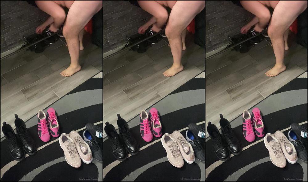 Gaiapadrona Pulizie Per La Sguattera Ingrassata