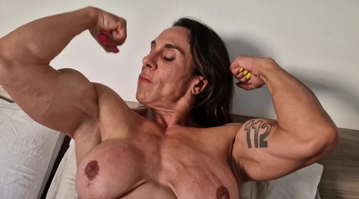 Alejandra Chacon Aka Alejandrachacon 07 10 2023 Onlyfans Video Double Biceps