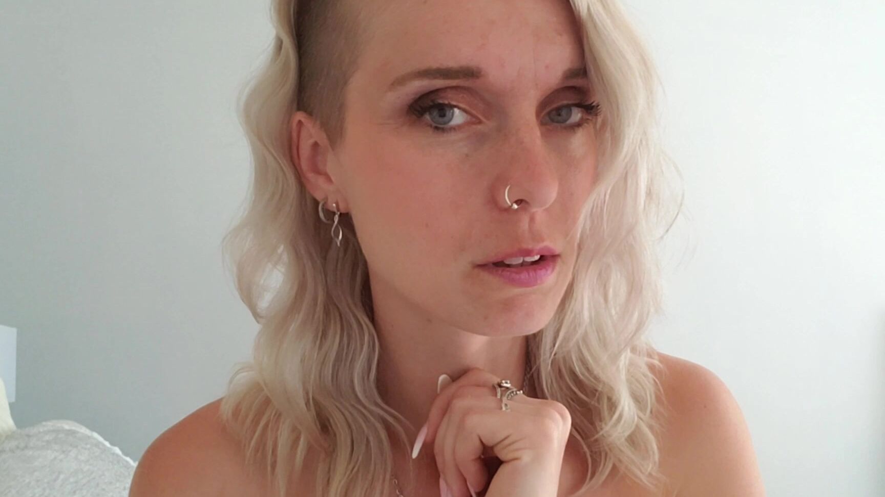 "Lexi Snow" femdom, femdompov, footfetish, homewrecker, joi I Tie Up Your Wife Whilst We Fuck manyvids