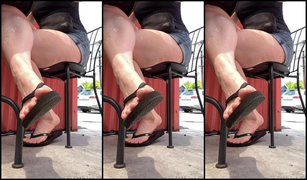 Athletoes Nicknamed Athletoes Onlyfans Sat For A Very Short Time Before It Got Too Hot