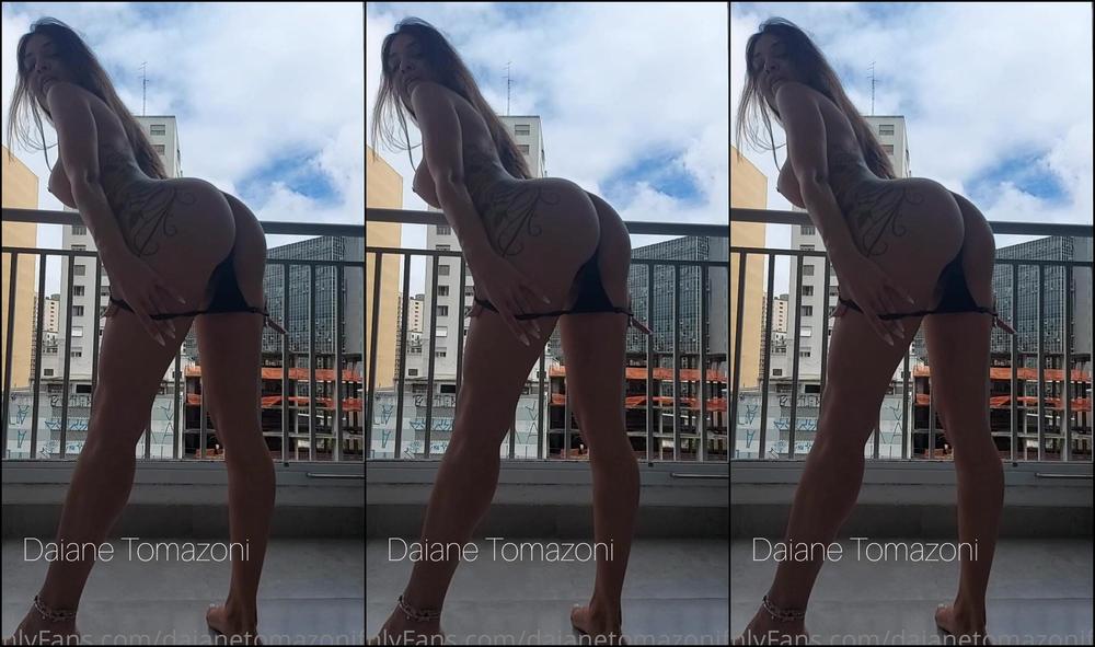 Daianetomazonifans 2716192943 12 14 2022 Ser Que Sou Uma Boa Vizinha Fiquei Peladinha E Dancei Bem Safada Na Sacada Em