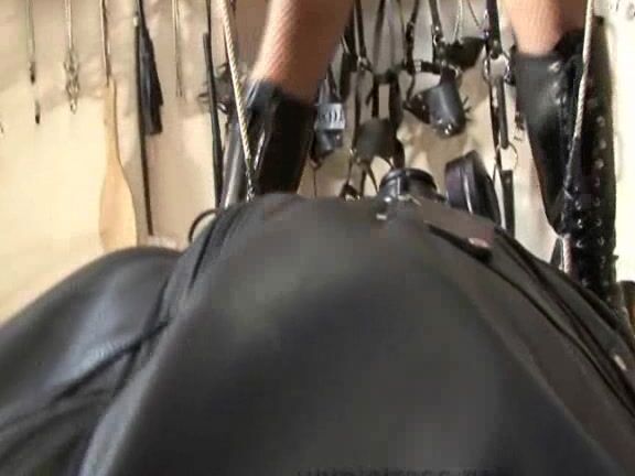 UK Mistress heavy leather bondage UKmistress