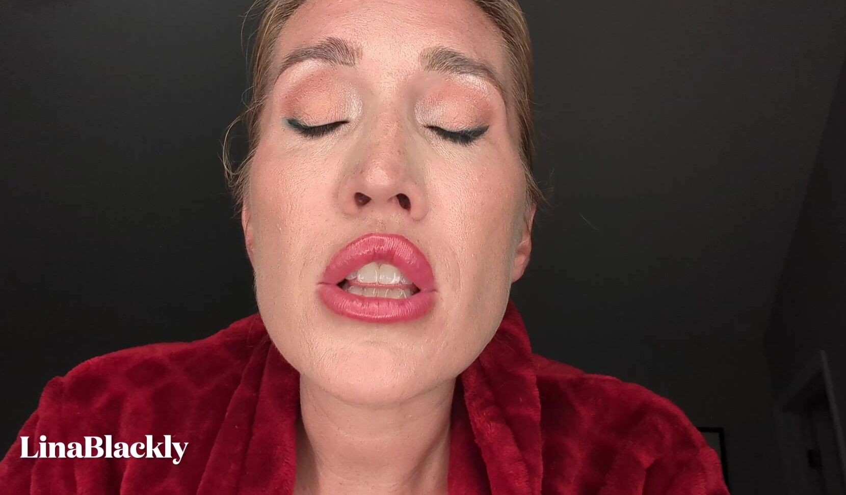 "LinaBlackly" dirtytalking, milf, mommyroleplay, pov, smallpenisencouragement Mommy JOI SPE manyvids