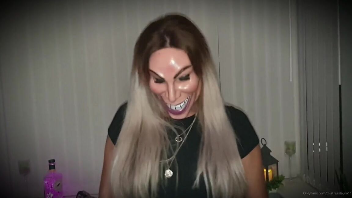 Miss Laura Nicknamed Mistresslaura11 Onlyfans Full Clip Its Time For The Annual Purge Do As I Say Or Die You