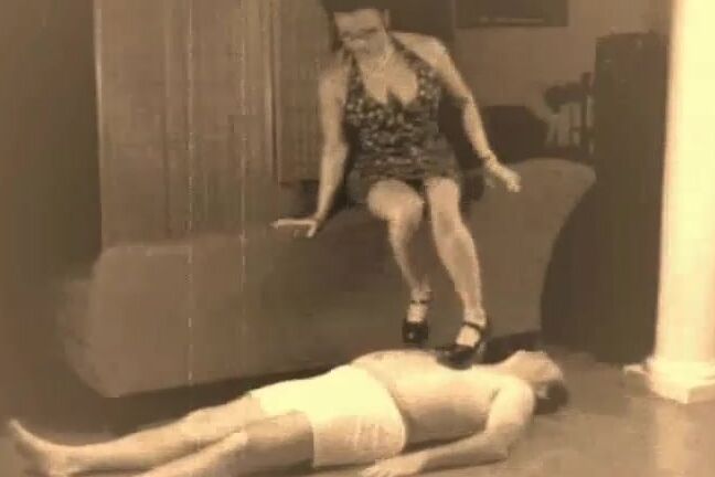 GoddessCheyenne Retro Trample OpulentFetish