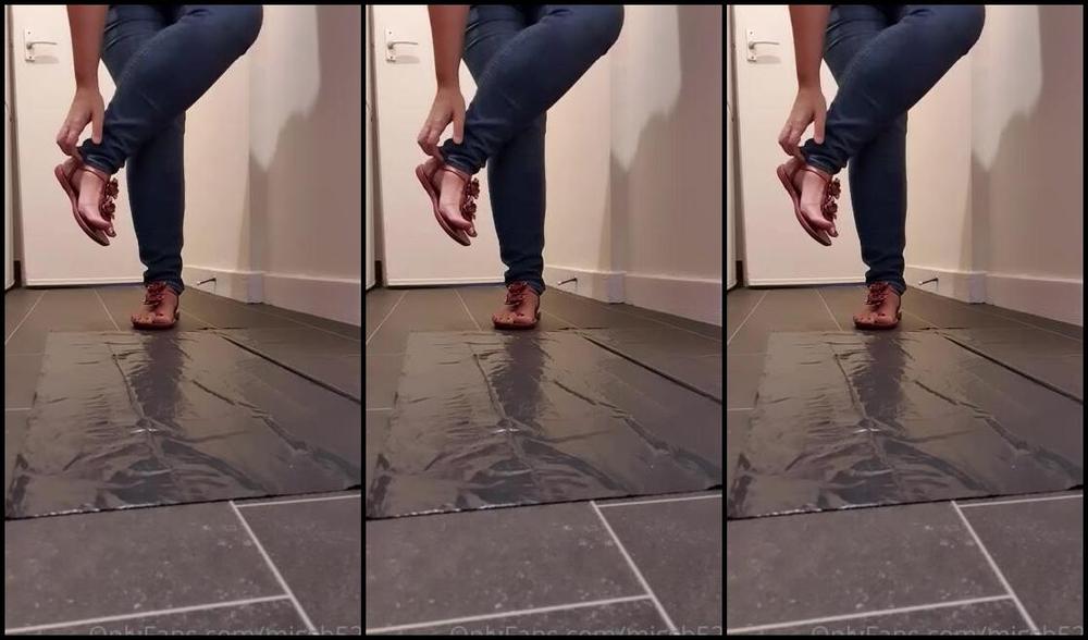 Miss B Nicknamed Missb52S Onlyfans 07 21 2020 Crushing You Beneath My Feet