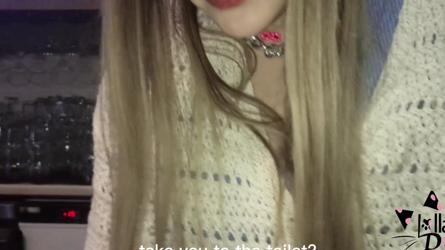 Lolla Dolly fucked the barmaid in the mouth in the toilet Pornhub