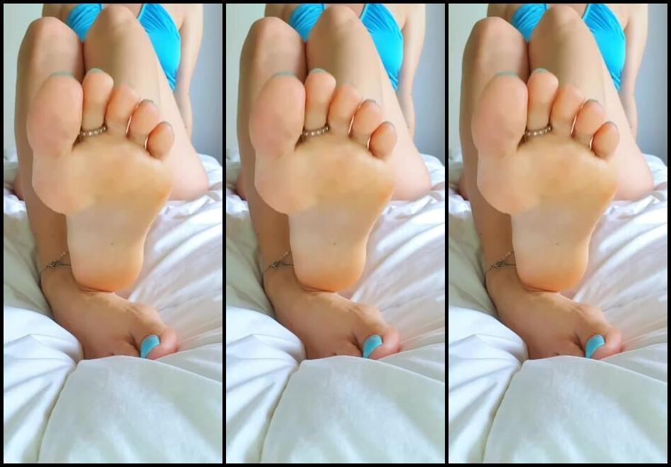 Sofiastoe Aka Sofiastoes Onlyfans Morning You Dont Mind Waking Up To This One Foot In Front Of You Face Under Your Nose Ano