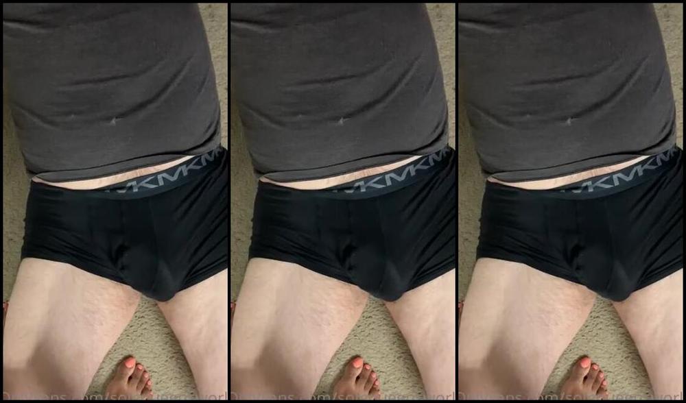 Sole Queen Nicknamed Solequeensworld Onlyfans A Little Light Trample And Cock Play For You Today