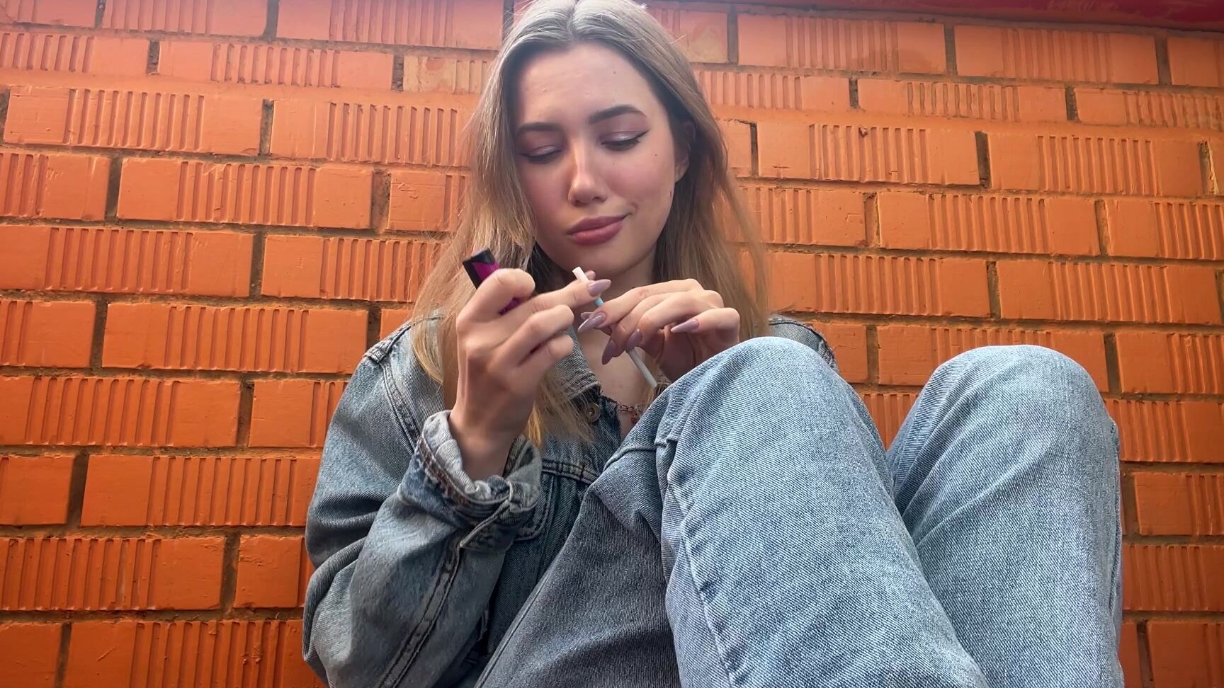 "Babyheavanian" 18and19yrsold, daddysgirl, nails, sfw, smoking, teens18plus Don-t-allow-your-daughter-smoke Manyvids