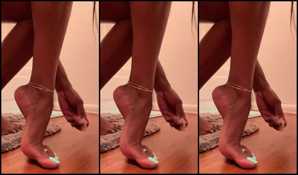 Themelanin Obsession Onlyfans I Didn T Feel Or See That Rubber Band On My Footp