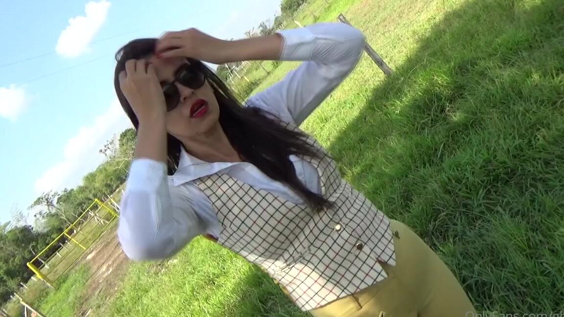 Ghrfan Onlyfans This Is The Magic Moment In Which The Goddess Turns Her Collar Up Uncoil The Bullwhip