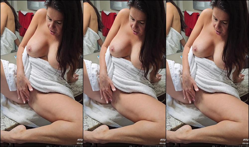 Venessaspenthousevip Let S Start The Day And Get Wet Together  Onlyfans XXX