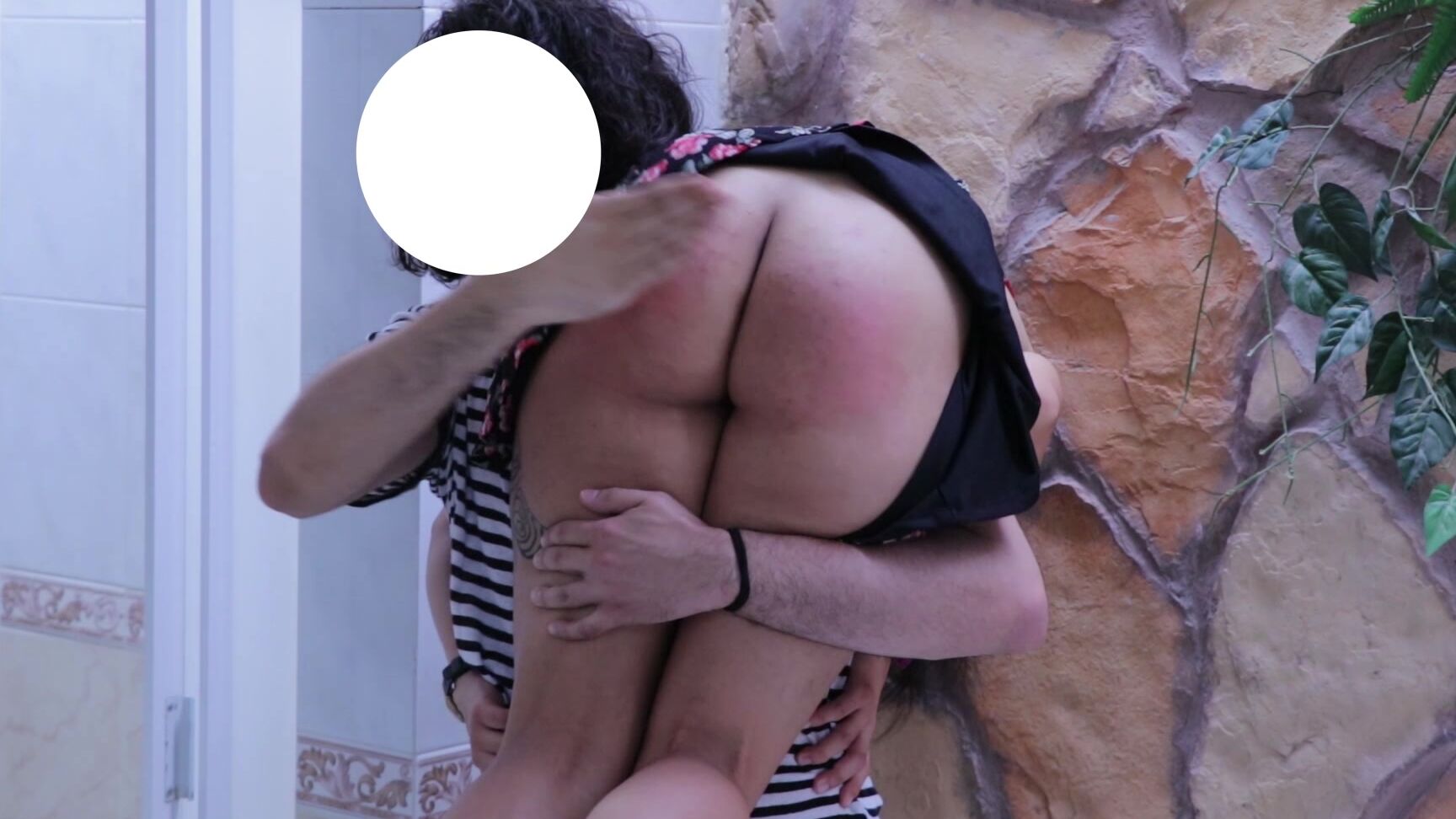 CD Over The Shoulder manyvids