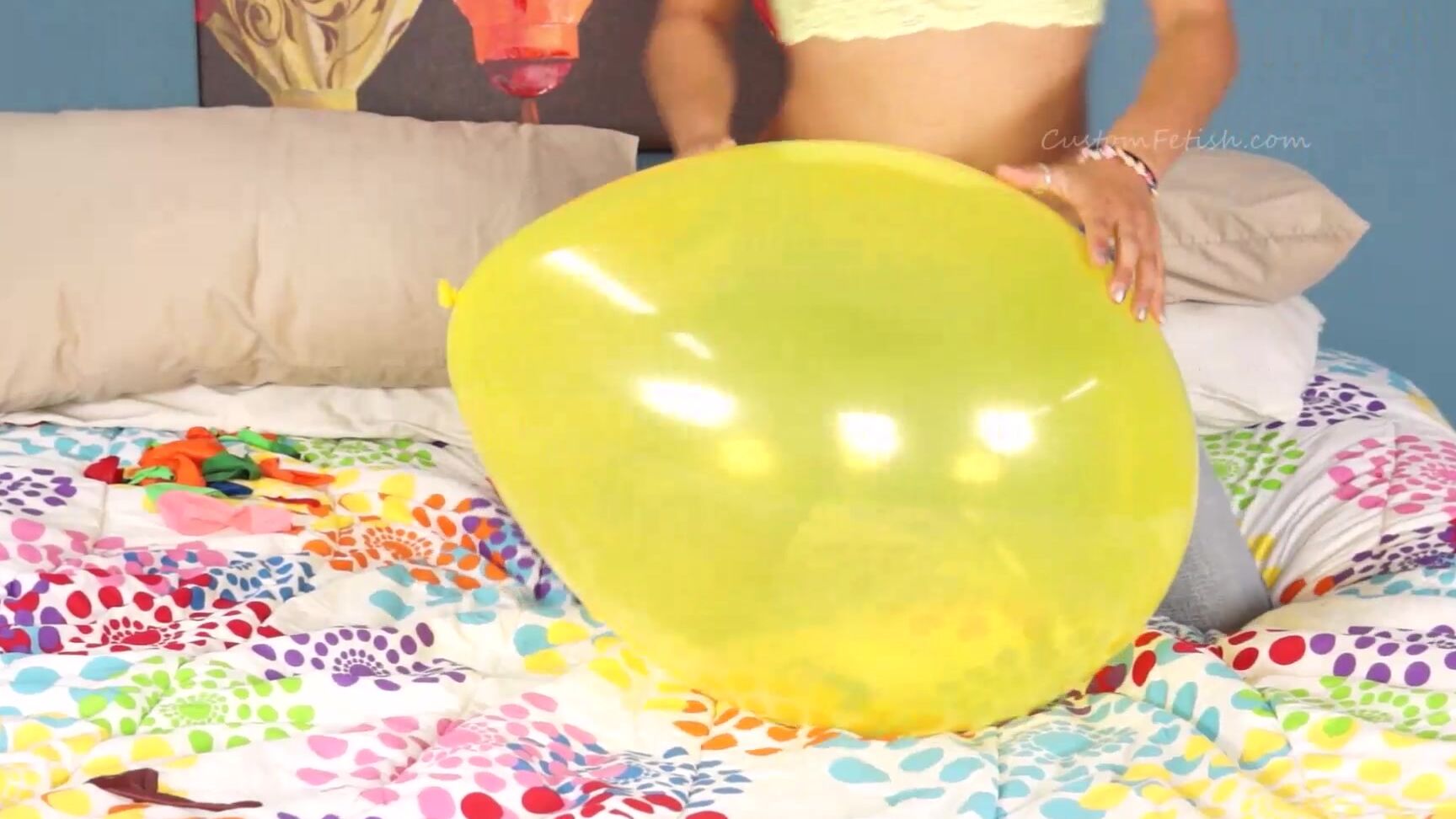 Custom Fetish Dahlias Bouncing Jeans Sit To Pop