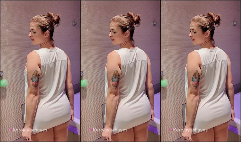 Kerolaychaves 3427646371 08 03 2024 Pensei Em Te Chamar Mas Fiquei Com Vergonha Rsrs Vem Me Ver Molhadinha Meu Bem