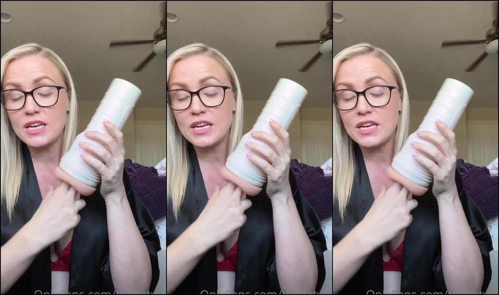 Thekatykat Fleshlight Male Masturbator Toy Review This Is So Fun Do You Own One If Not Get One T