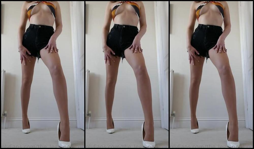 The Legs Next Door Nicknamed The Legs Next Door Onlyfans Watch Me Wriggle My Ass In My Sexy Black Short Shorts And Pop My Soles From My Heels