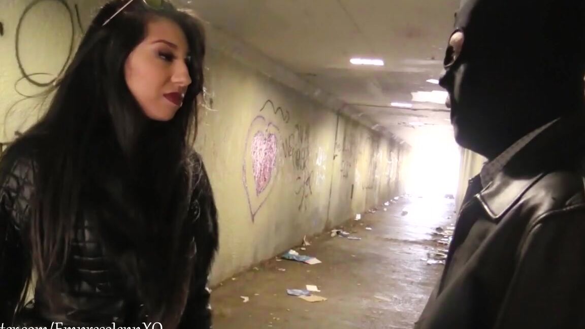 Empress Jennifer Tunnel Of Beatdown