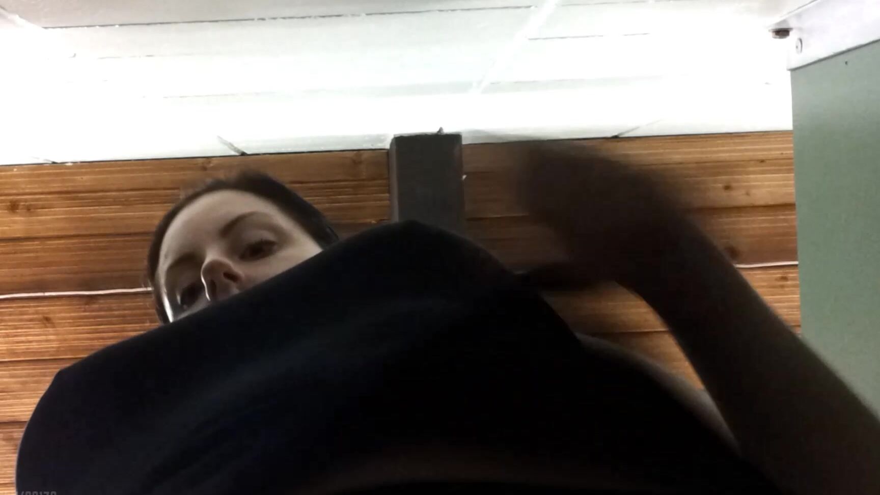 Booty U Dripping Wet In A Change Room