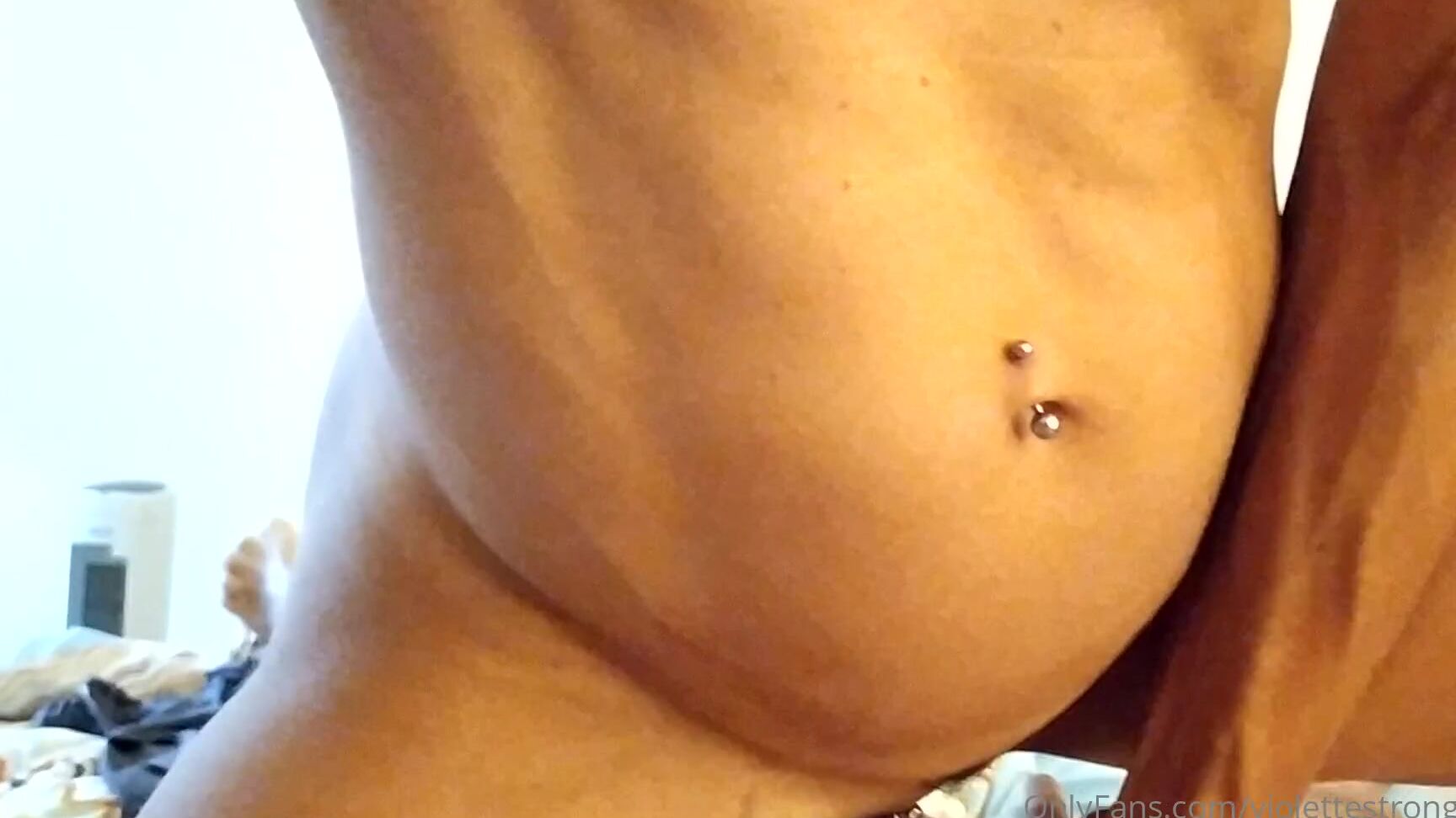 Violettestrongsexy I Was Looking At Me In The Mirror I Had Just Come From The Gym And I Was Quite Vascular