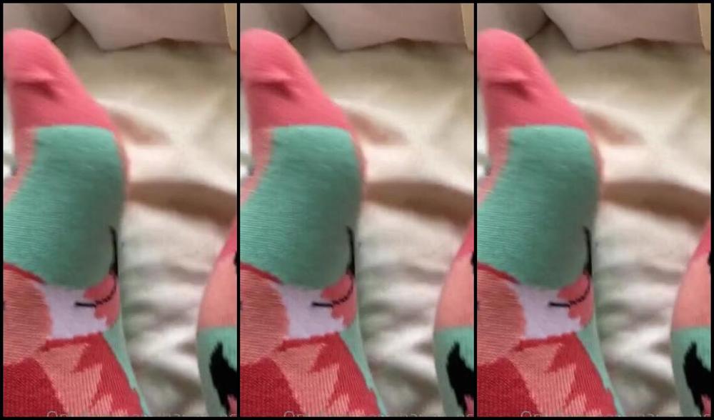 Hannah Robins Aka Hanna Hcri Onlyfans Wiggling Toes Wearing Socks And Ofc A Sock Removal At The End Cfl